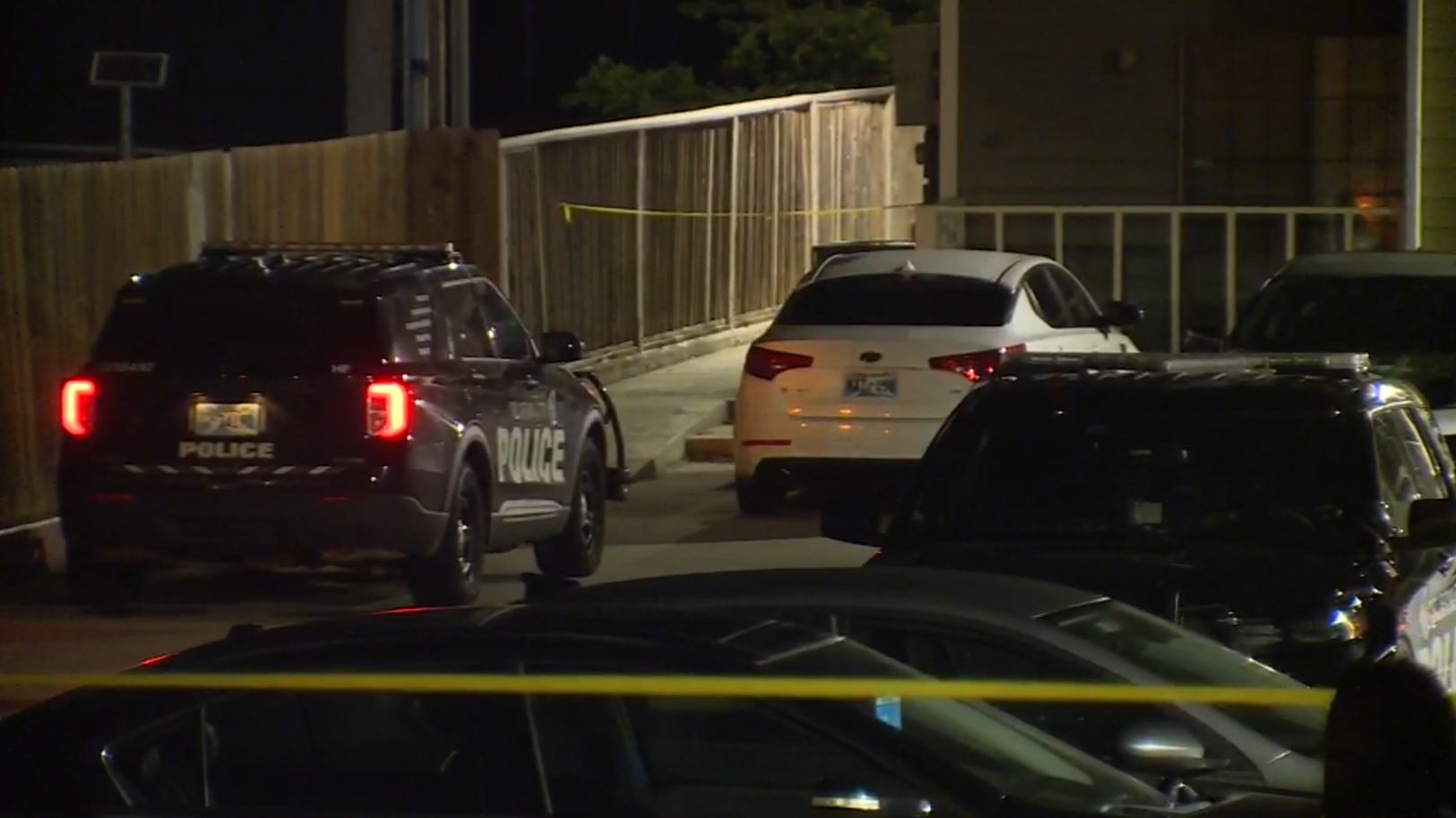 Police investigate deadly shooting at northwest OKC apartment complex