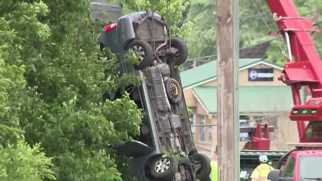 Coroner called after vehicle goes into Franklin County creek - WGAL