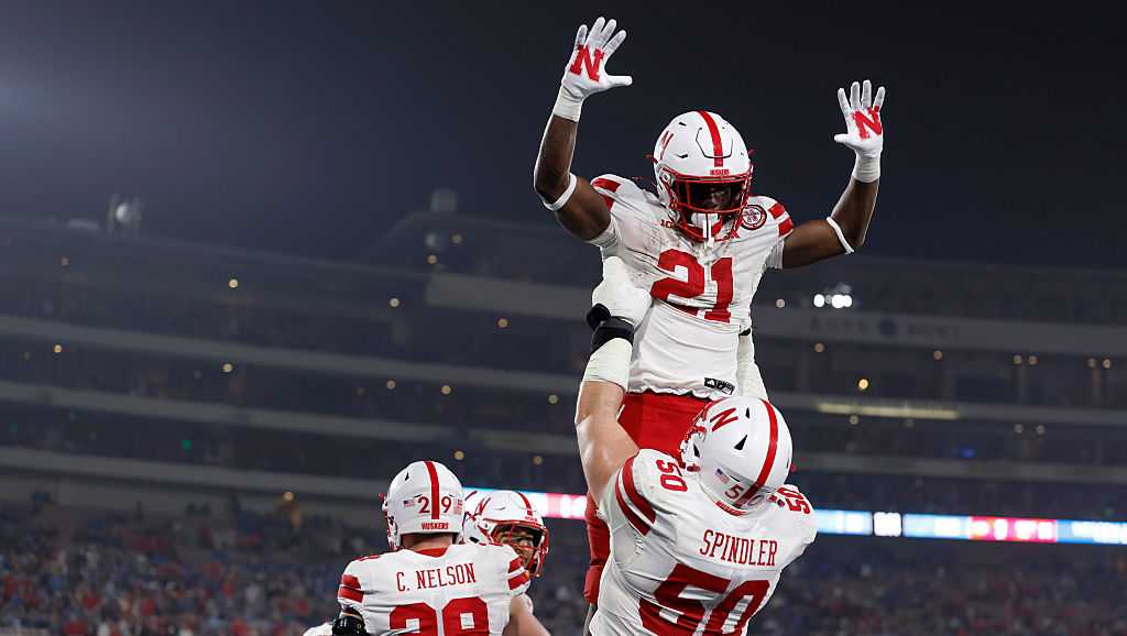 Chiefs select Emmett Johnson in Round 5 after trade with Steelers