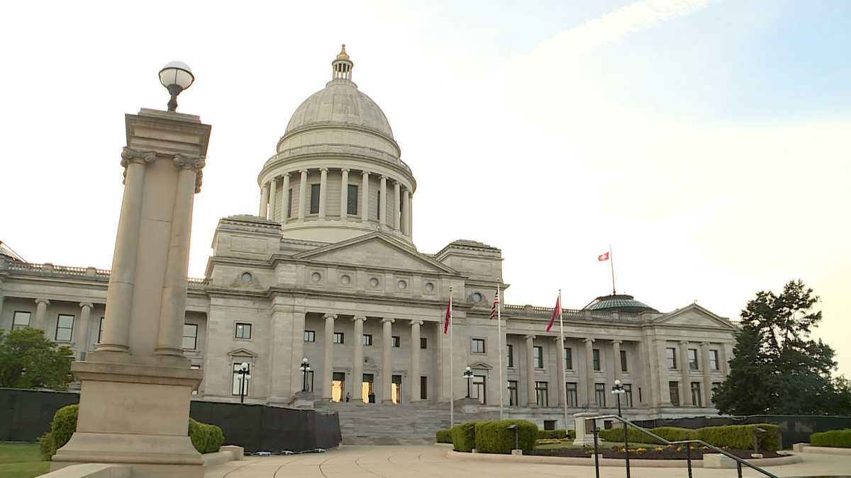 Arkansas lawmakers return for special session on Gov. Sanders’ proposed tax cuts