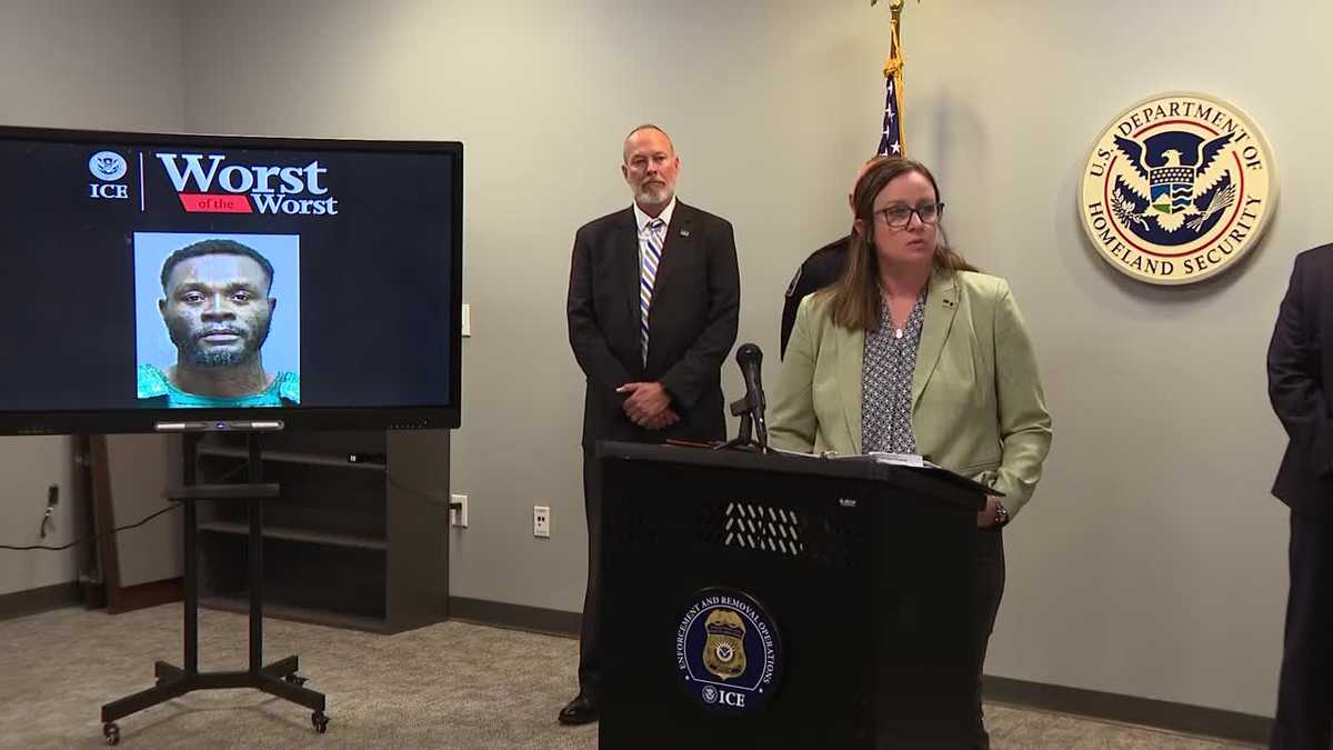 ICE holds news conference on undocumented immigrant accused of killing Fort Myers store clerk