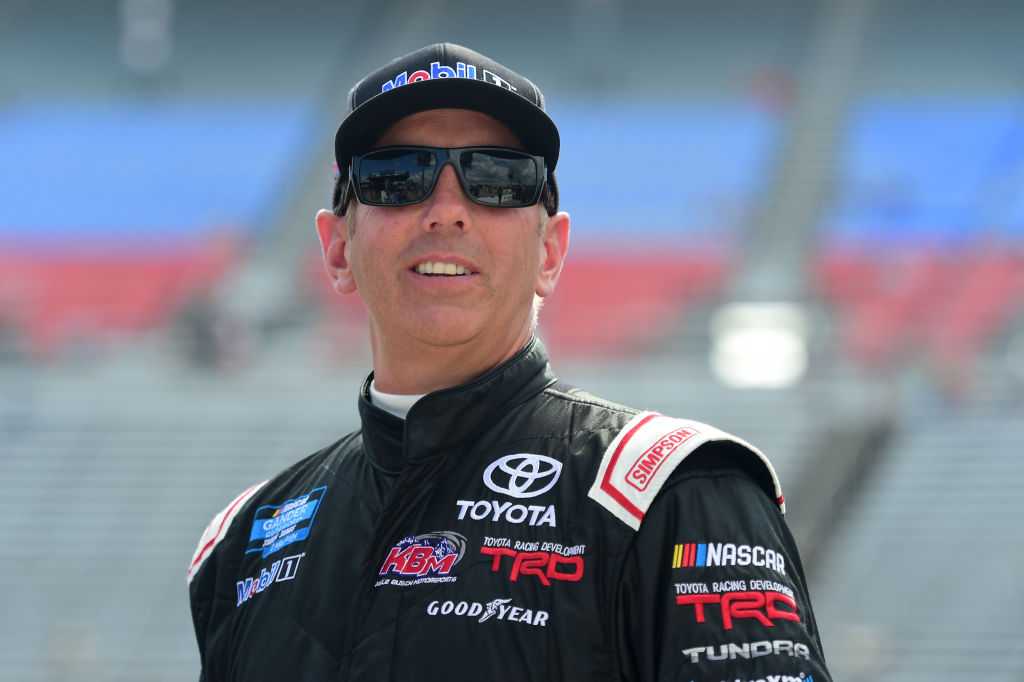 NASCAR driver's estate faces wrongful death lawsuit in deadly December plane crash