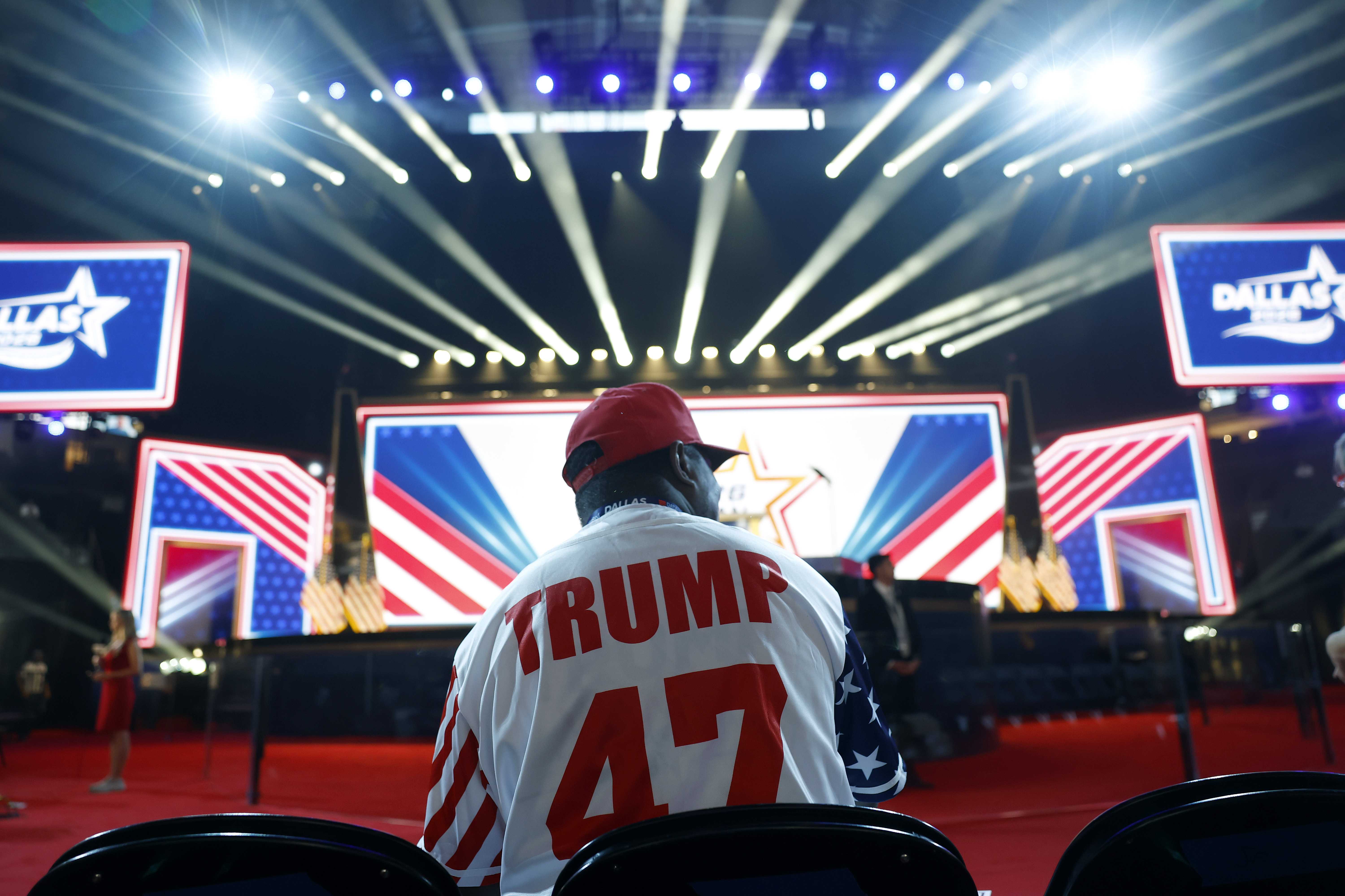 President Trump dominates GOP’s first-ever midterm convention as some stay away