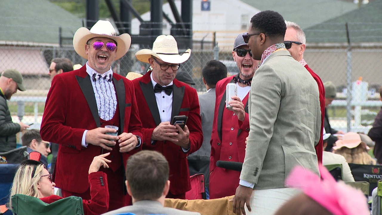 Crowds fill infield at Kentucky Derby despite chilly weather