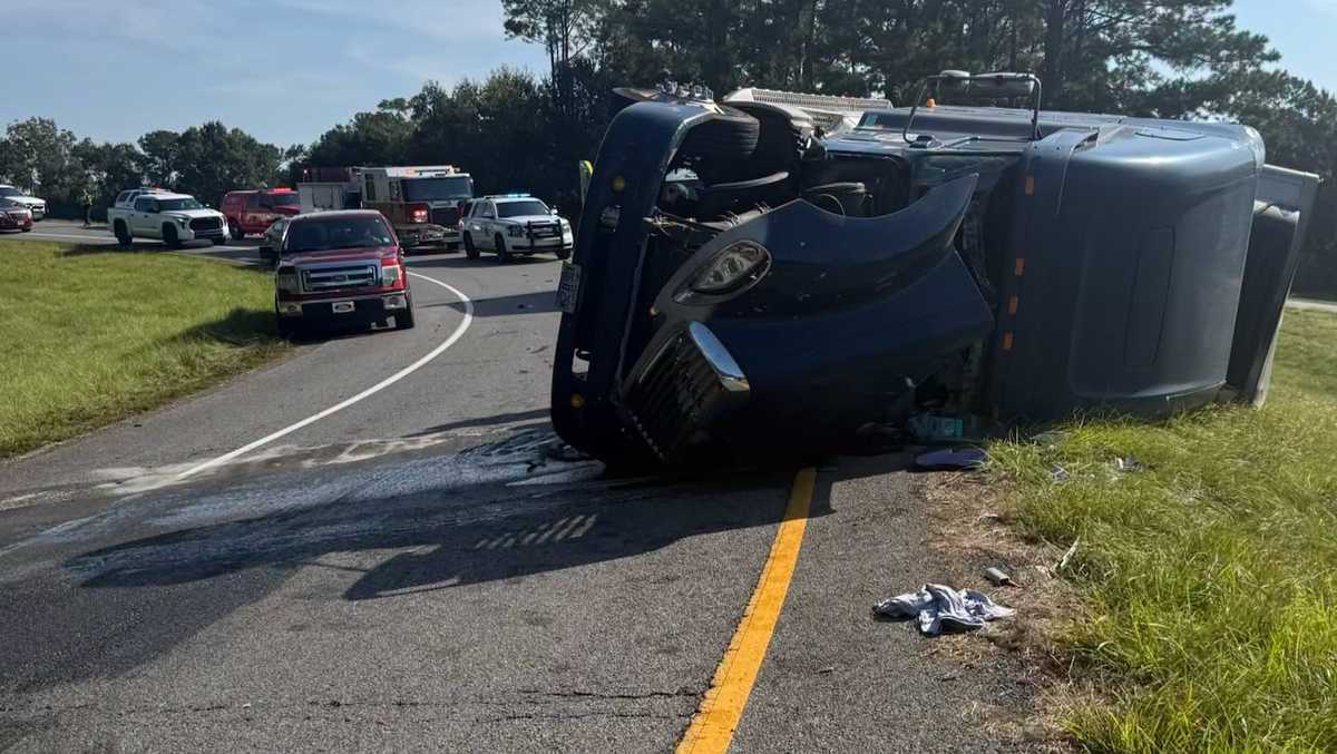 State Troopers respond to crash on I-12 to eastbound ramp near I-55 in Hammond