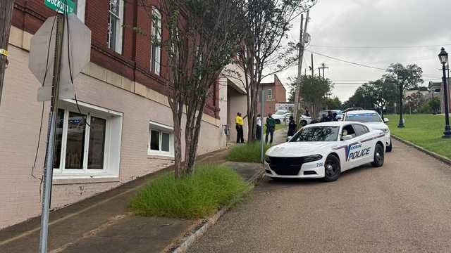 Body found on Washington Street in downtown Vicksburg