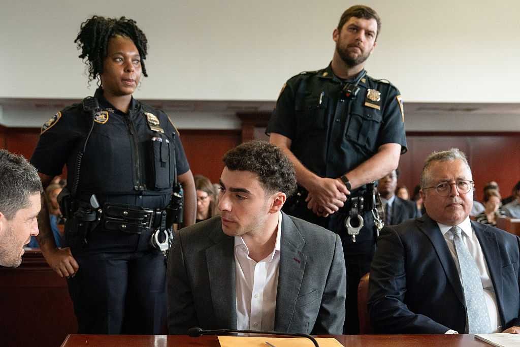 wmtw.com - What comes next after Luigi Mangione pleads guilty to federal charges in CEO's killing