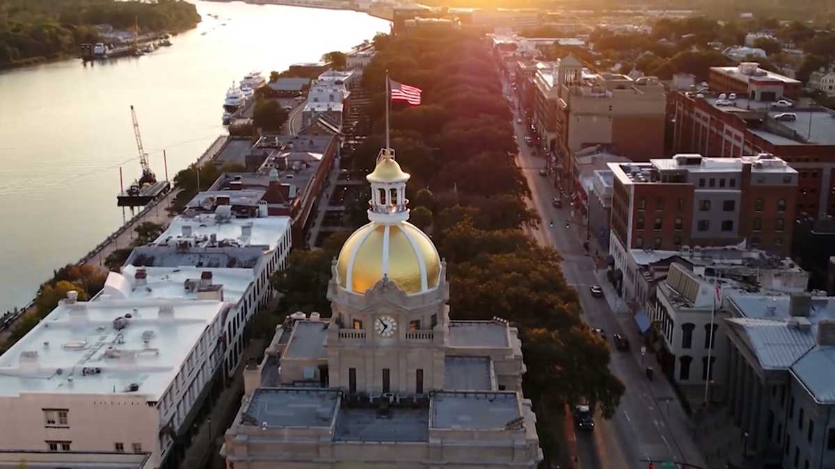 City of Savannah urges residents to register for emergency alerts