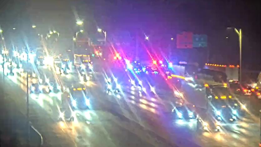 Interstate 75 northbound lanes closed in Erlanger after crash