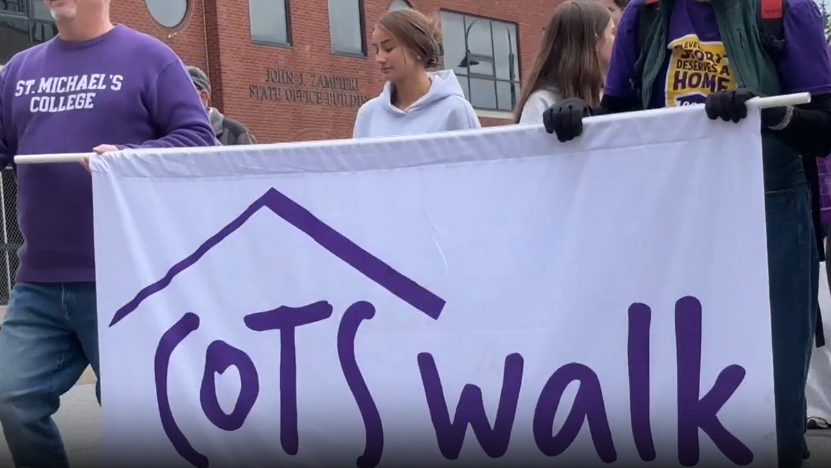 37th annual COTS Walk draws hundreds to Burlington