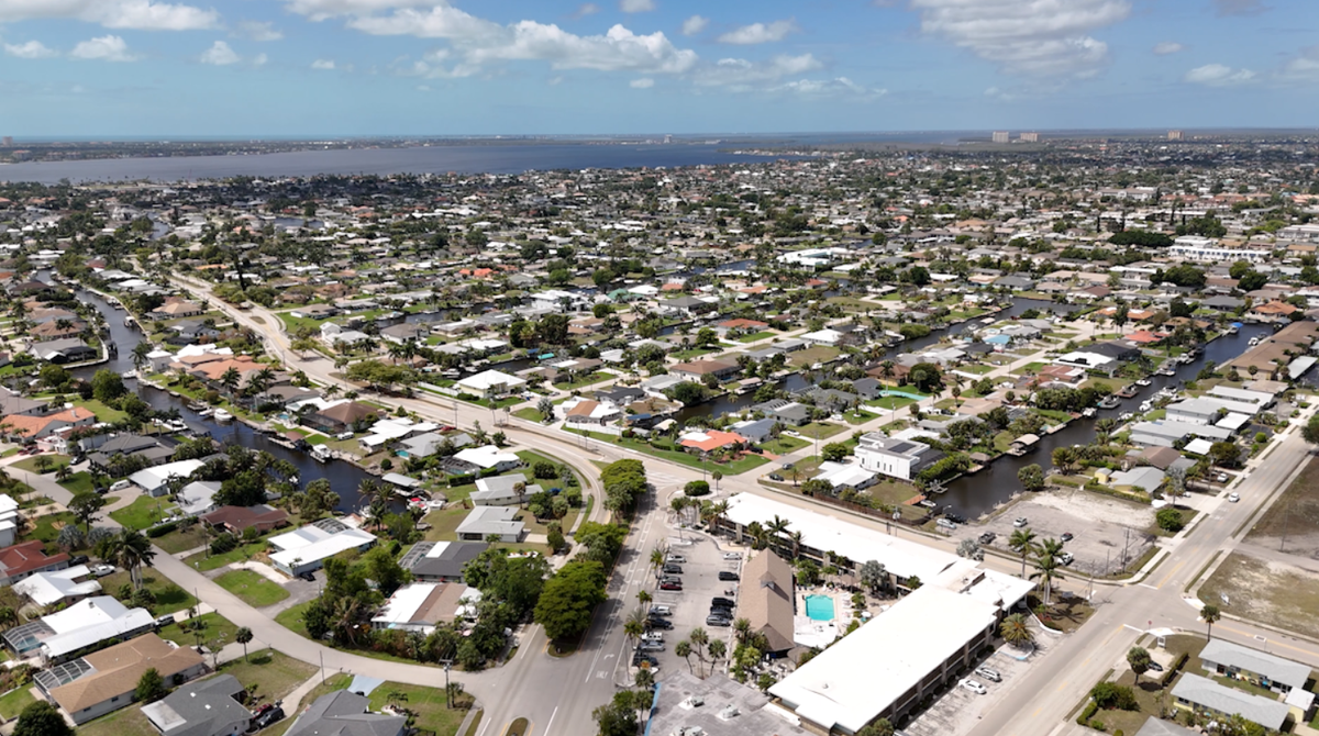 From traffic to flooding: How ‘urban sprawl’ impacts Florida's Gulf Coast