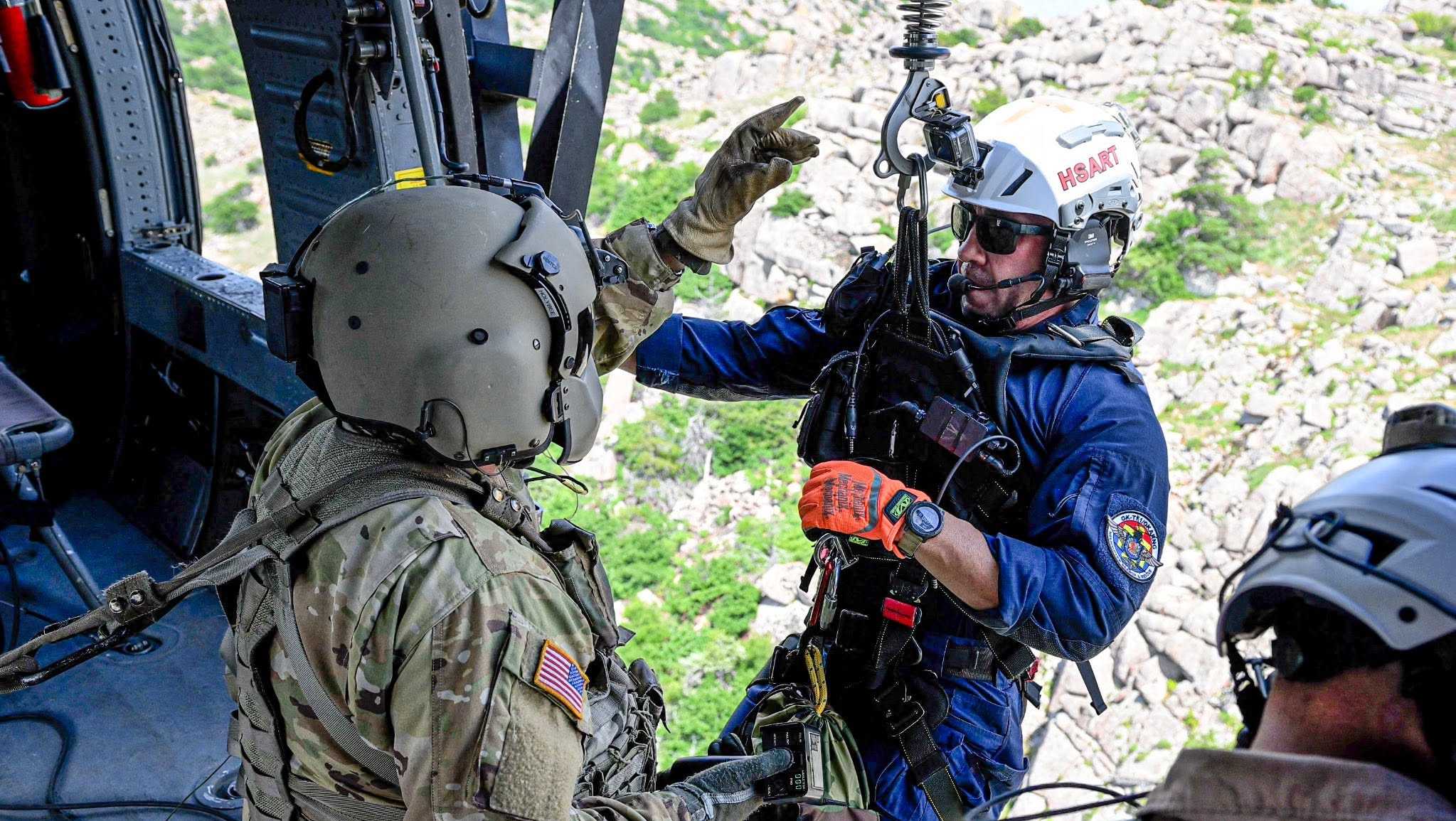 Injured Oklahoma hiker airlifted to safety by Black Hawk helicopter from Mount Scott