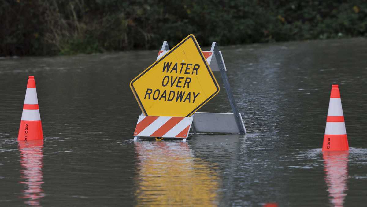 Repairs underway for several Navajo Nation communities after water outages