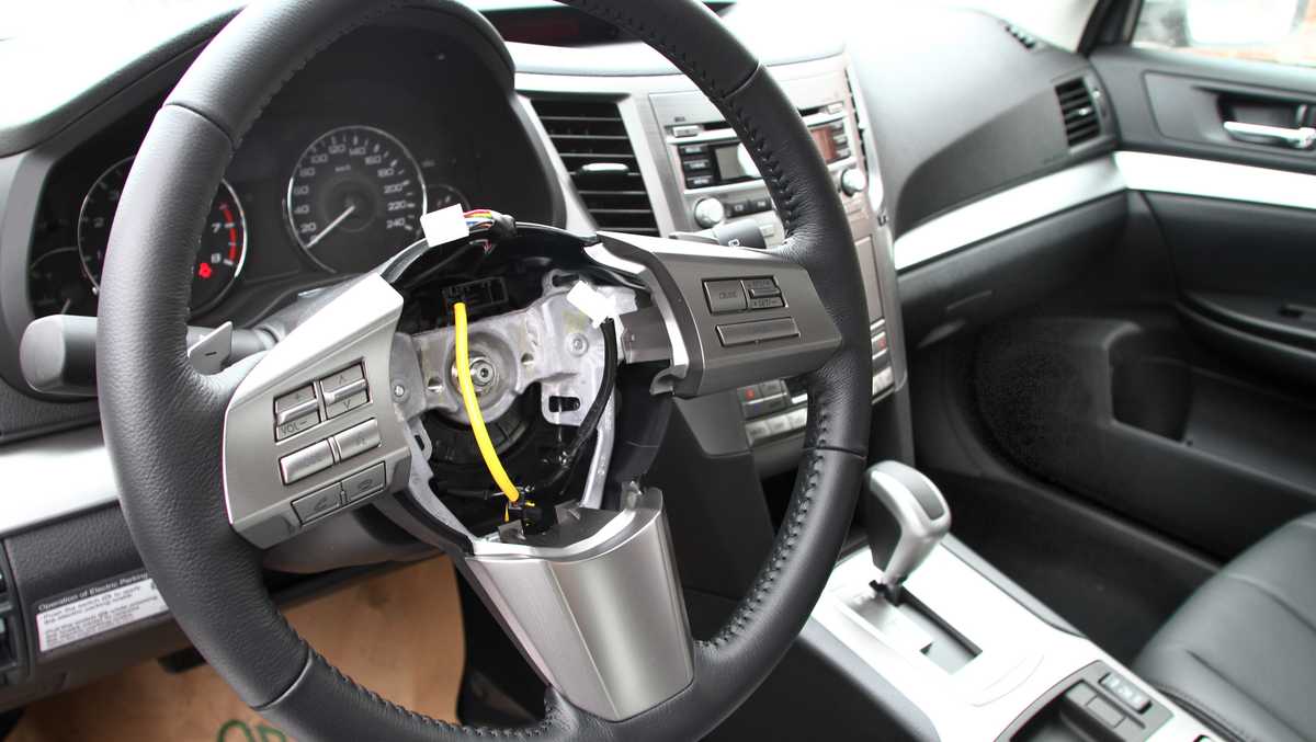 Police: Airbags stolen from Hondas in Crofton, Hanover, Laurel