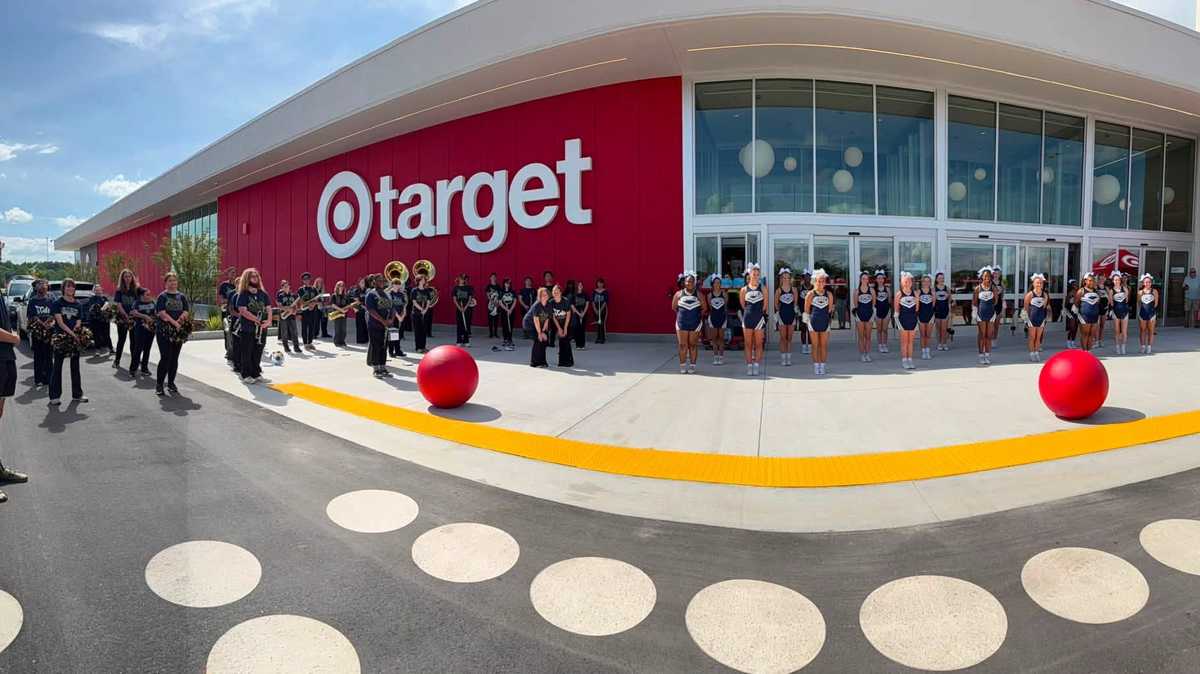 New Target to open in Upstate this weekend; high school band performs at soft op...