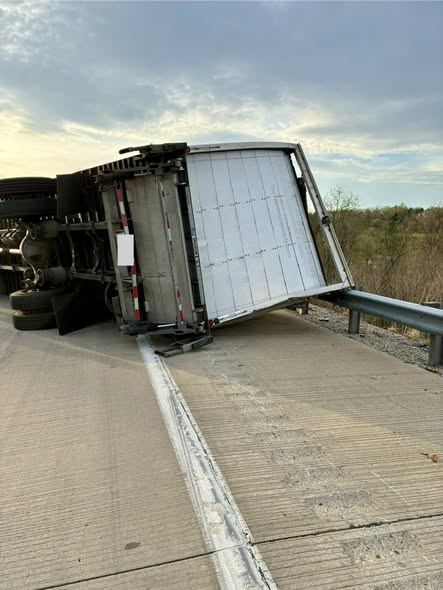 Box truck damaged after rollover crash along I-79 in Washington County ...