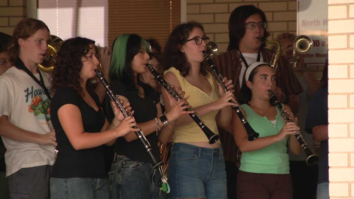 North Hills welcomes students with band and new bus tracking app
