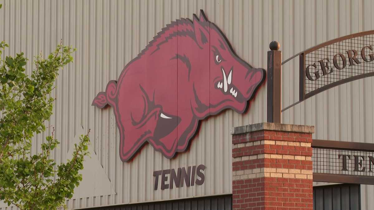 Petition seeks to reinstate men's and women's tennis at University of Arkansas
