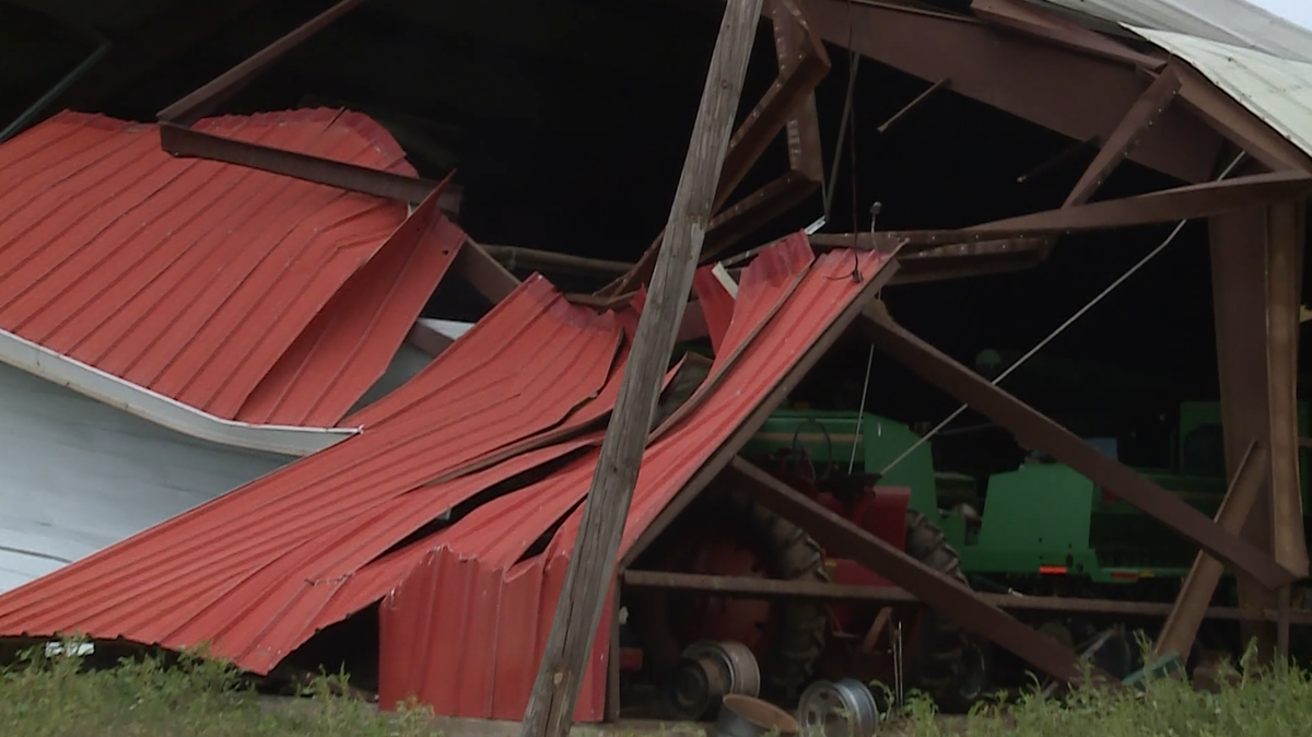 Kingfisher County storm leaves structural damage and power outages