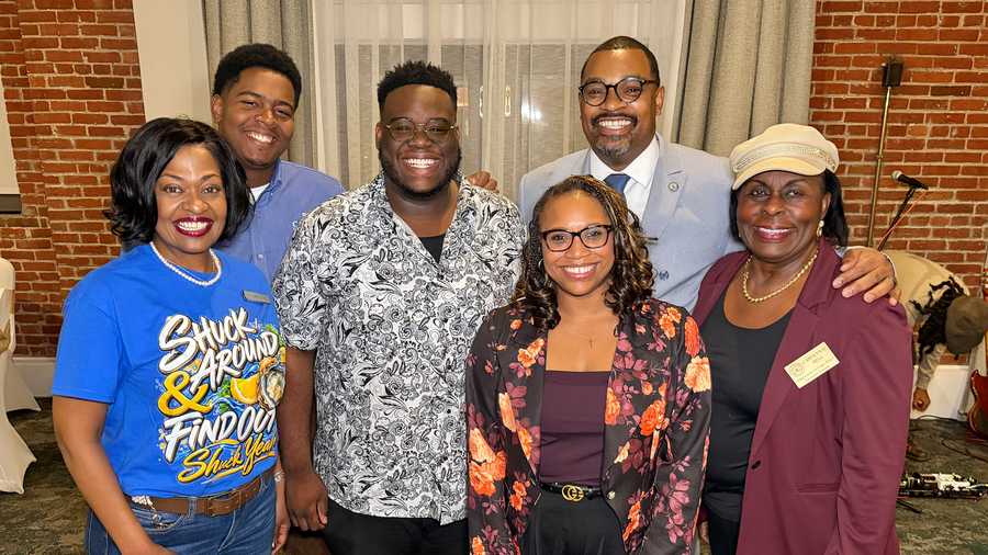 BUNNY IN THE CITY: Hotel Indigo Host Annual Customer Appreciation - WJCL
