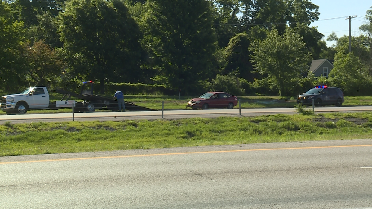 KCPD: Person struck by vehicle while walking on U.S. Highway 71