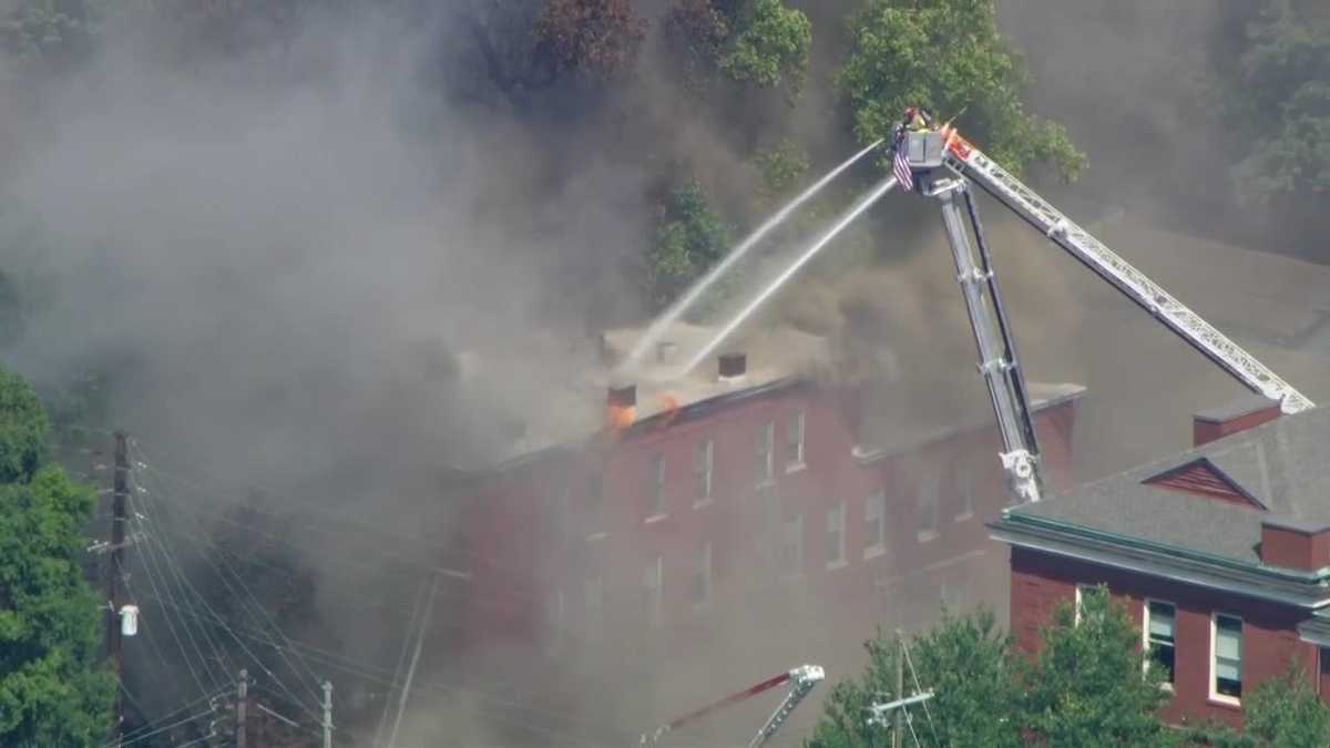 Two buildings, one vacant, catch fire in Old Louisville; firefighter injured
