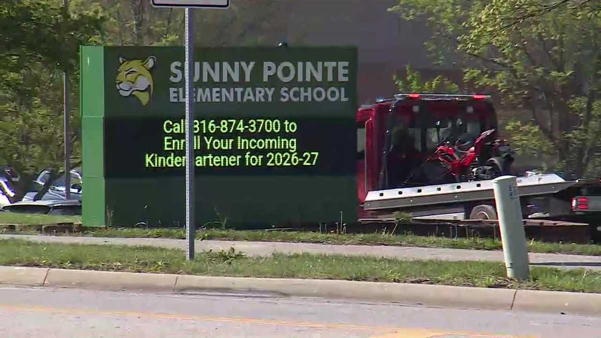 Man charged after gun allegedly brought into Blue Springs school