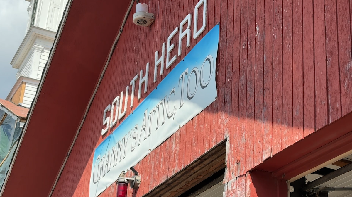 South Hero charity shop fundraises to stay open