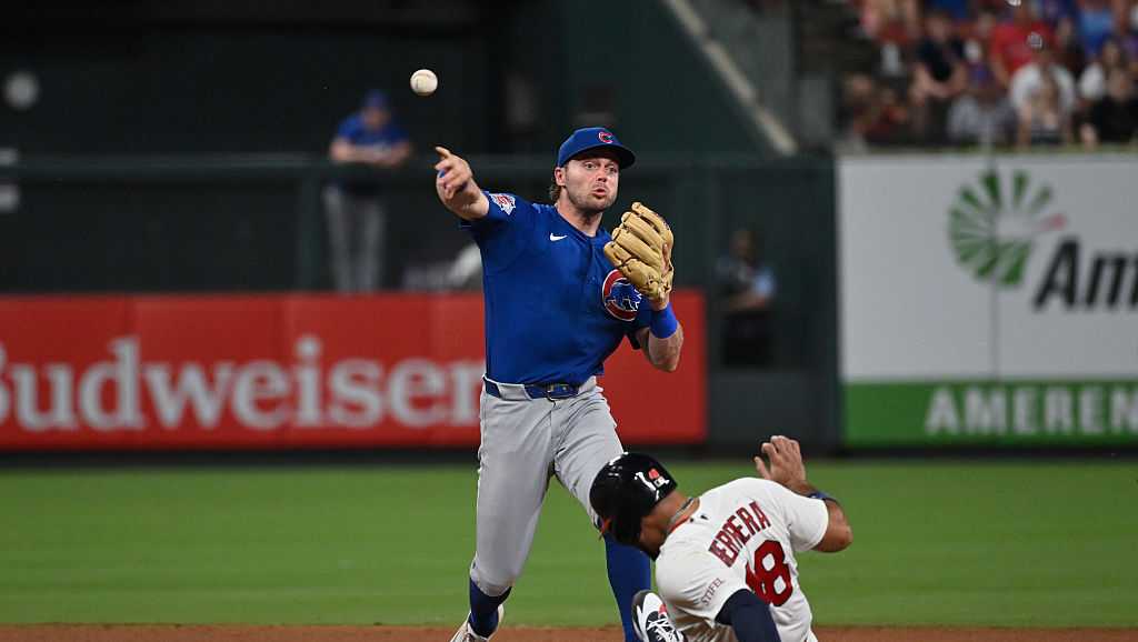MLB on KCCI: Watch Cardinals-Cubs on July 3