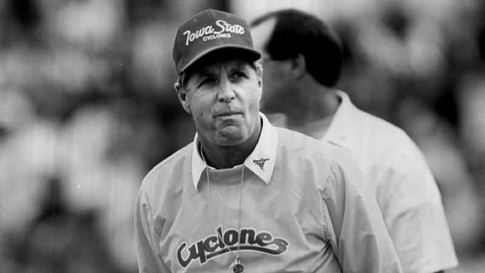 Former Nebraska assistant coach, Iowa State football coach dies at 88