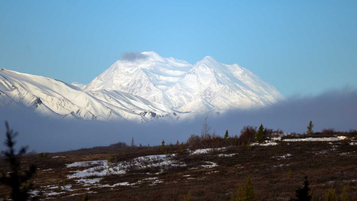3 climbers who fell near treacherous pass on Alaska's Mount Mc Kinley are dead, 1 rescued