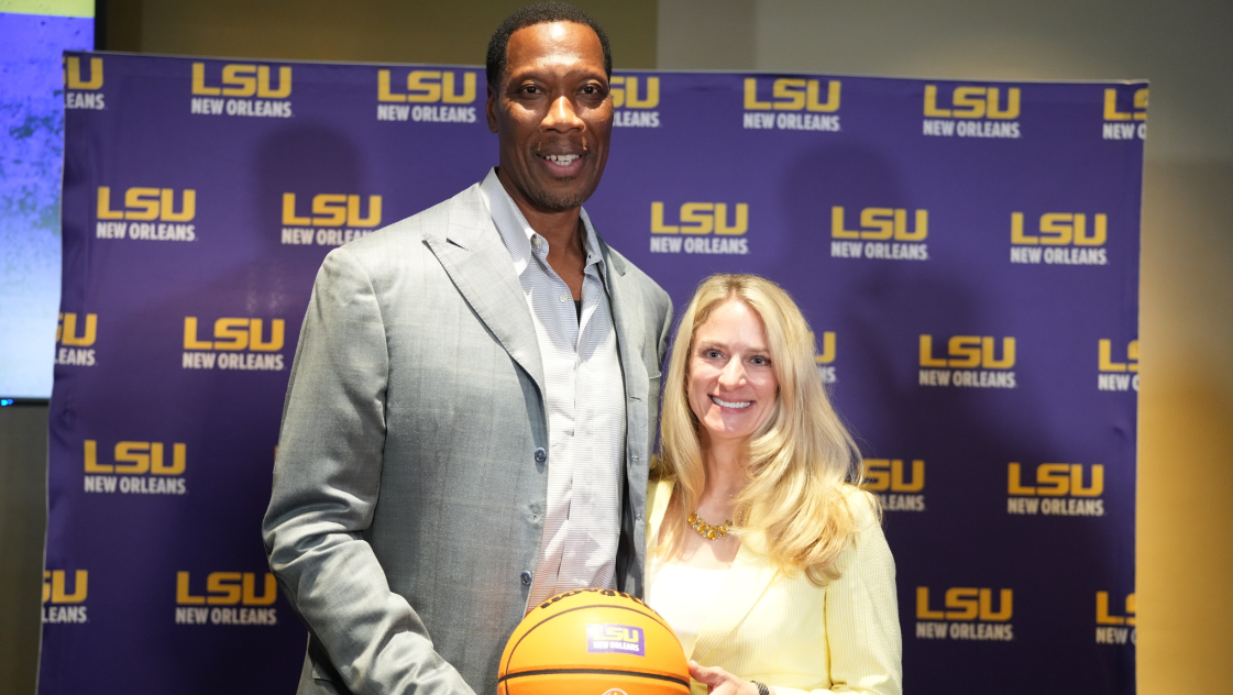 All-time Privateer great Ervin Johnson returns to the Lakefront