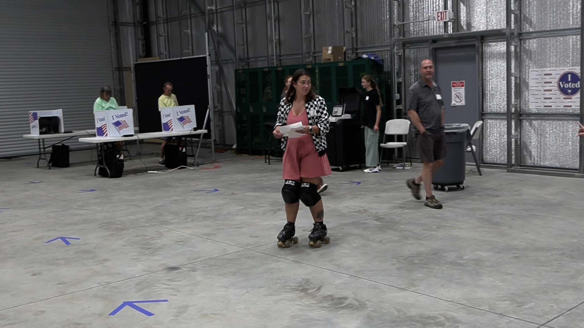 VIDEO: Precinct clerk skates through primary voting