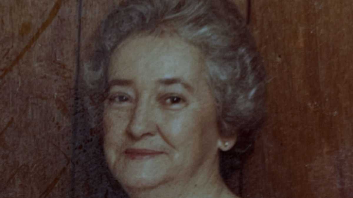 ISP asking for tips in decades-old murder of 67-year-old woman
