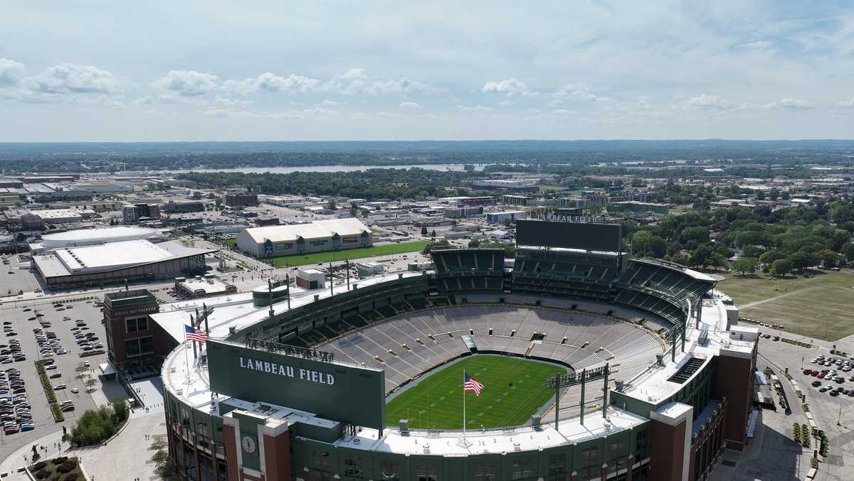 Special nonstop flights added for several Packers games this season