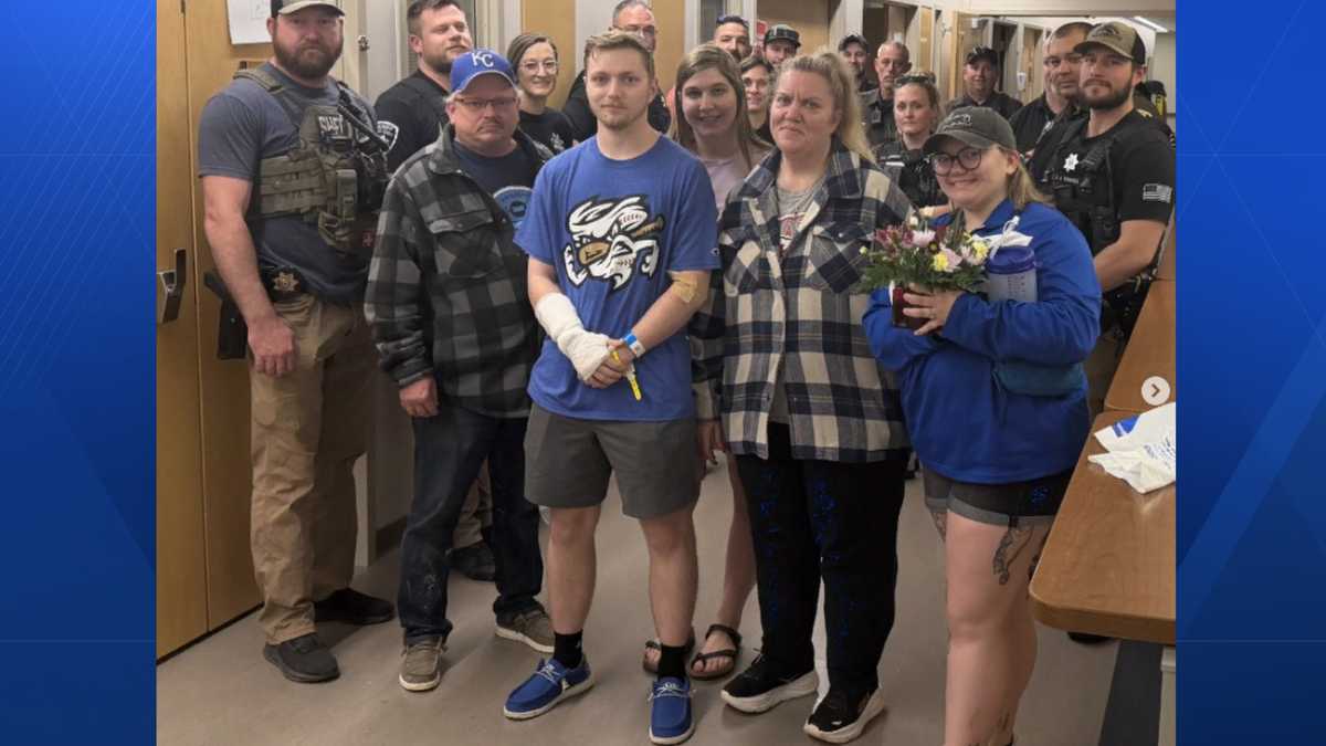Douglas County deputy injured in shooting at Omaha apartment complex