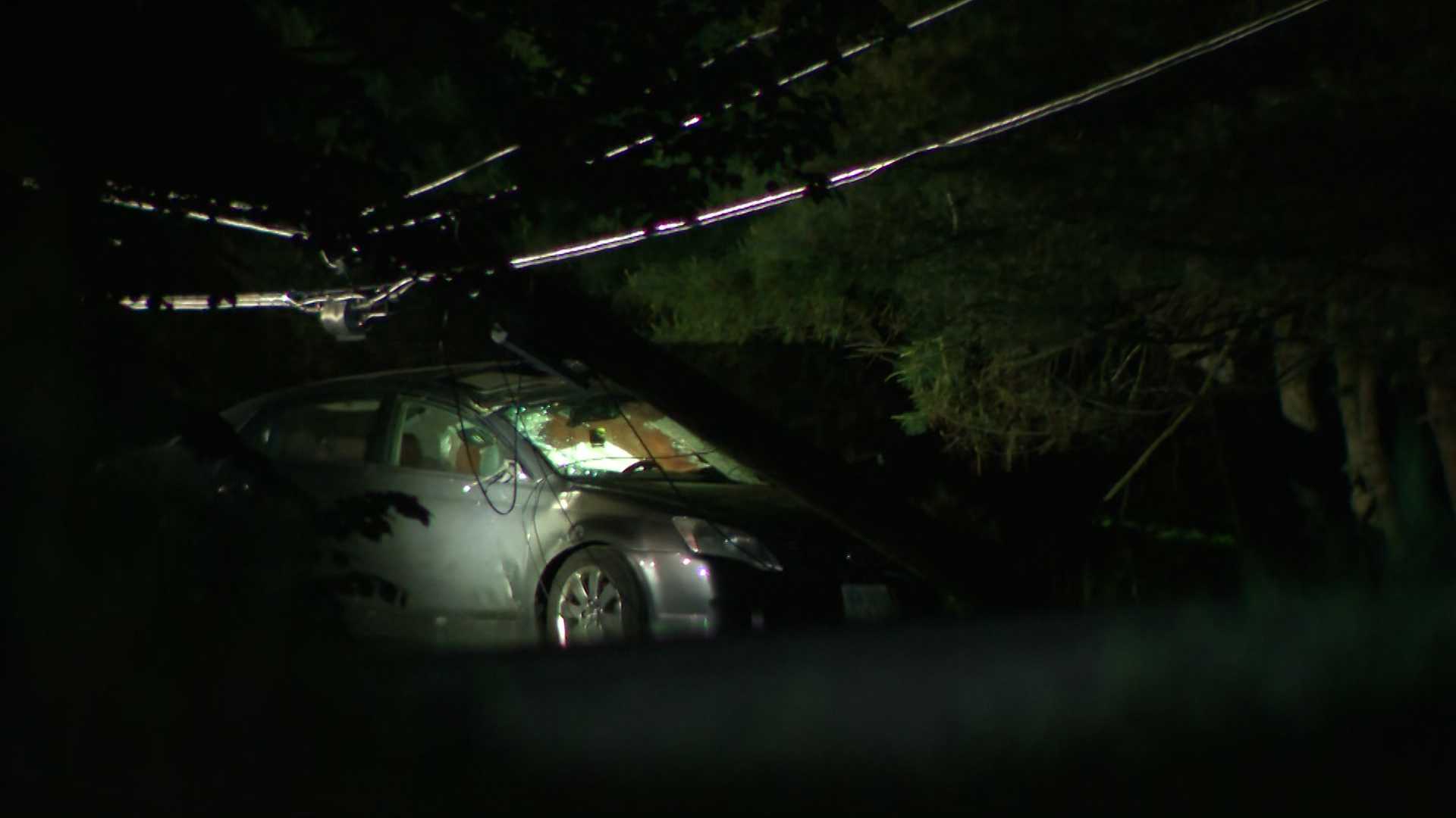 Section of Hooksett Road in Auburn closed after teen crashes into utility pole during pursuit