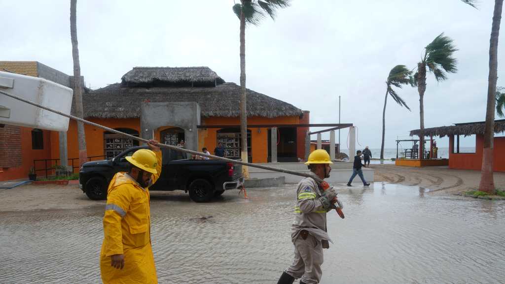 Hurricane Polo makes landfall in Baja California