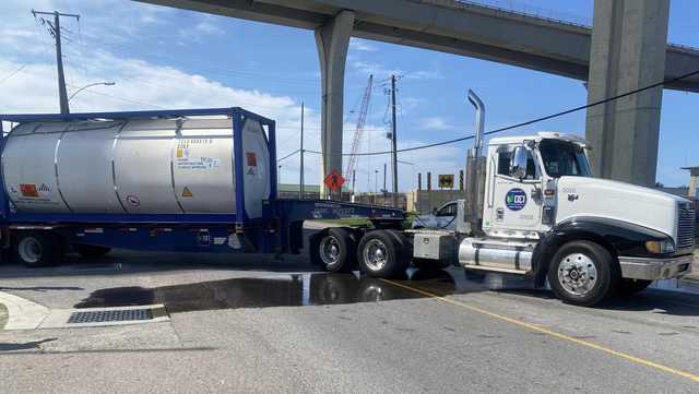 Louisiana State Police respond to truck spilling fluid in Harvey