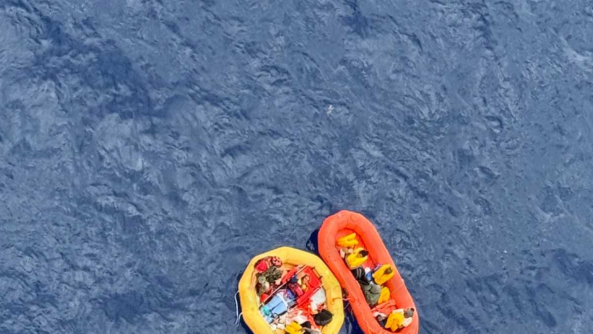 Plane carrying 11 goes down off Florida coast, all rescued after 5 hours on raft