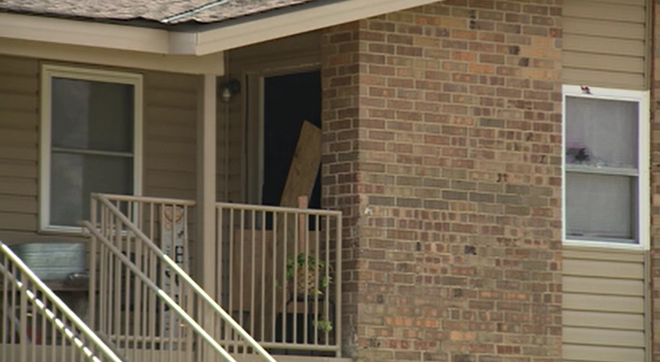 apartment where suspect barricaded himself