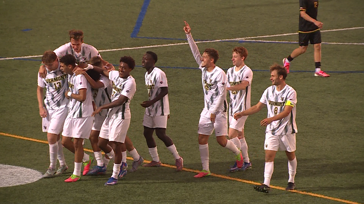 Ismail scores twice, No. 13 Cats earn first win in Adrian Dubois era