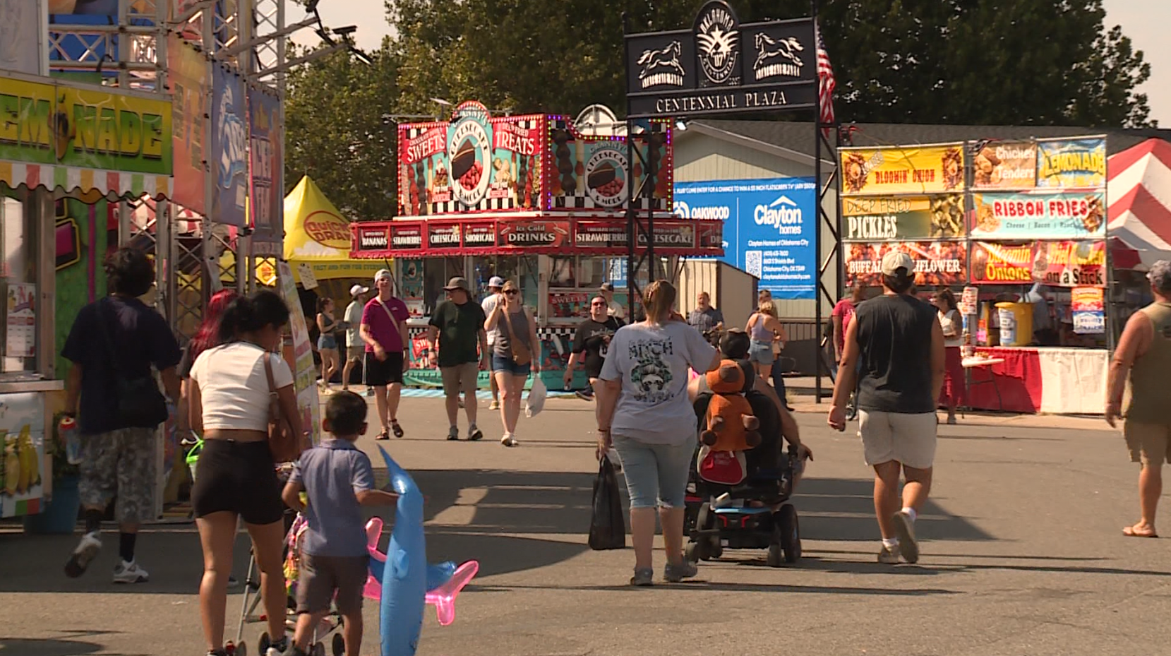 Heat doesn't stop enjoyment of visitors to the Oklahoma State Fair