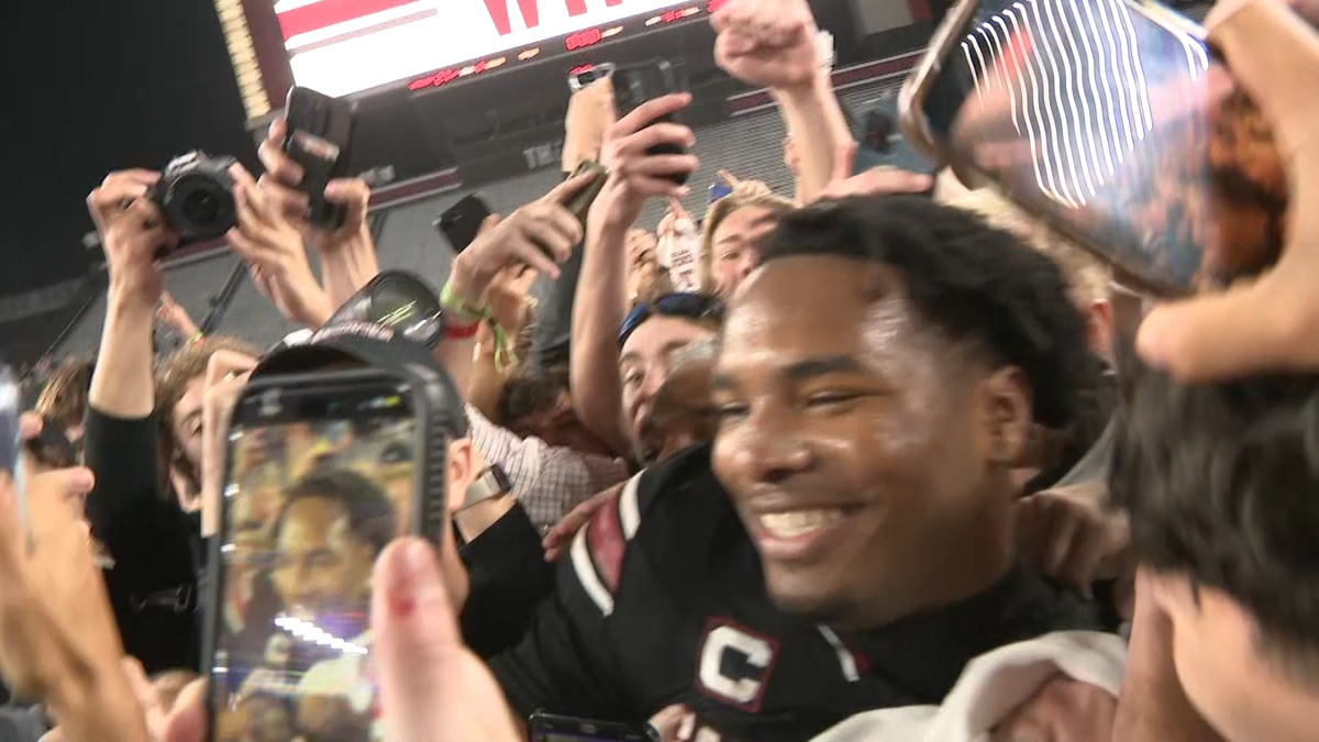 South Carolina upsets No. 11 Tennessee
