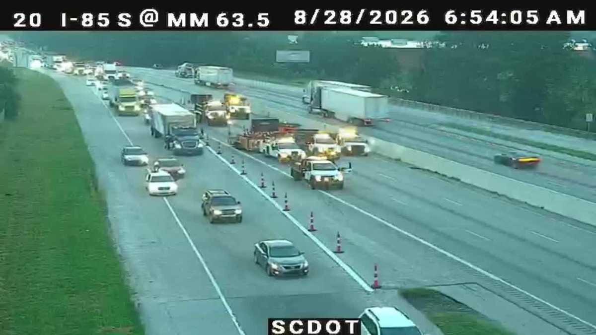 LANES BLOCKED: 2 dead after 2 separate crashes on I-85 in Spartanburg County