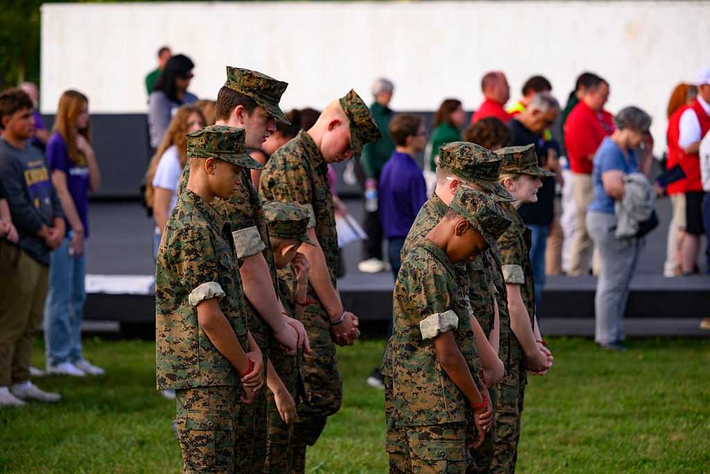 Flight 93 memorial ceremonies honor passengers, crew - WTAE