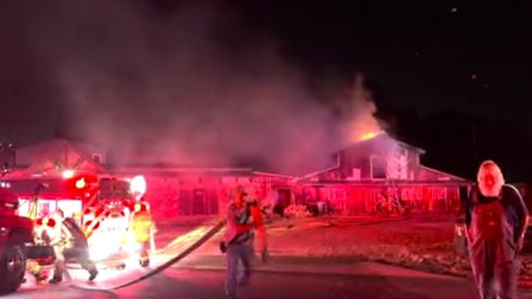 Fire destroys Jungle Exotic Pets on Highway 49
