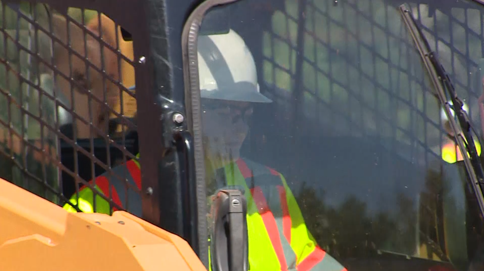 koco.com - Olivia Hickey - Moore students learn construction skills at heavy equipment rodeo