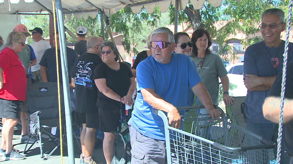 Get your chile fix here: long lines form as shipments arrive in town