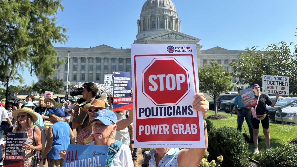 US Supreme Court justice grants emergency stay, sending Missouri back to 2022 congressional map